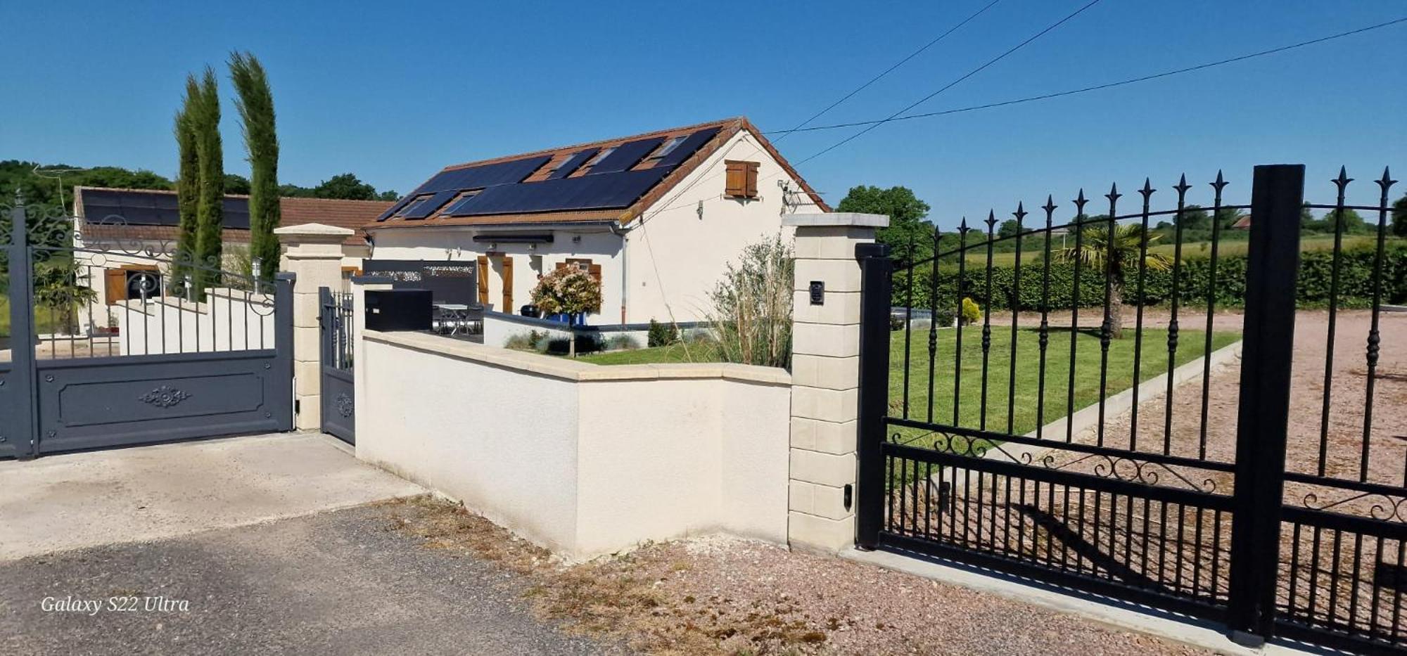 Gite De La Combe Ganat 3 Etoiles Sanvignes-les-Mines Eksteriør billede